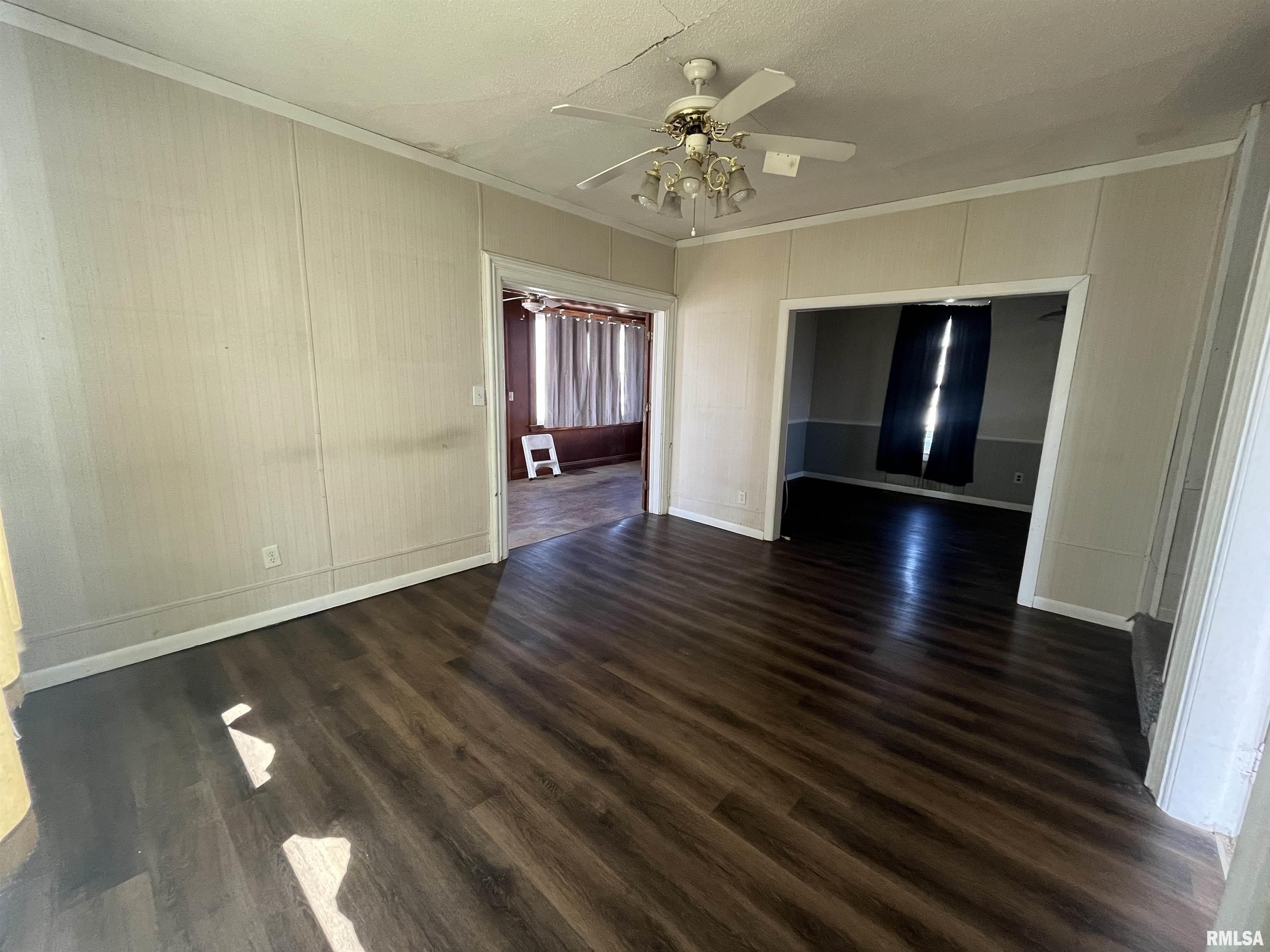 1695 Highway 67 Preemption, IL 61276 - Photo 12 of 39