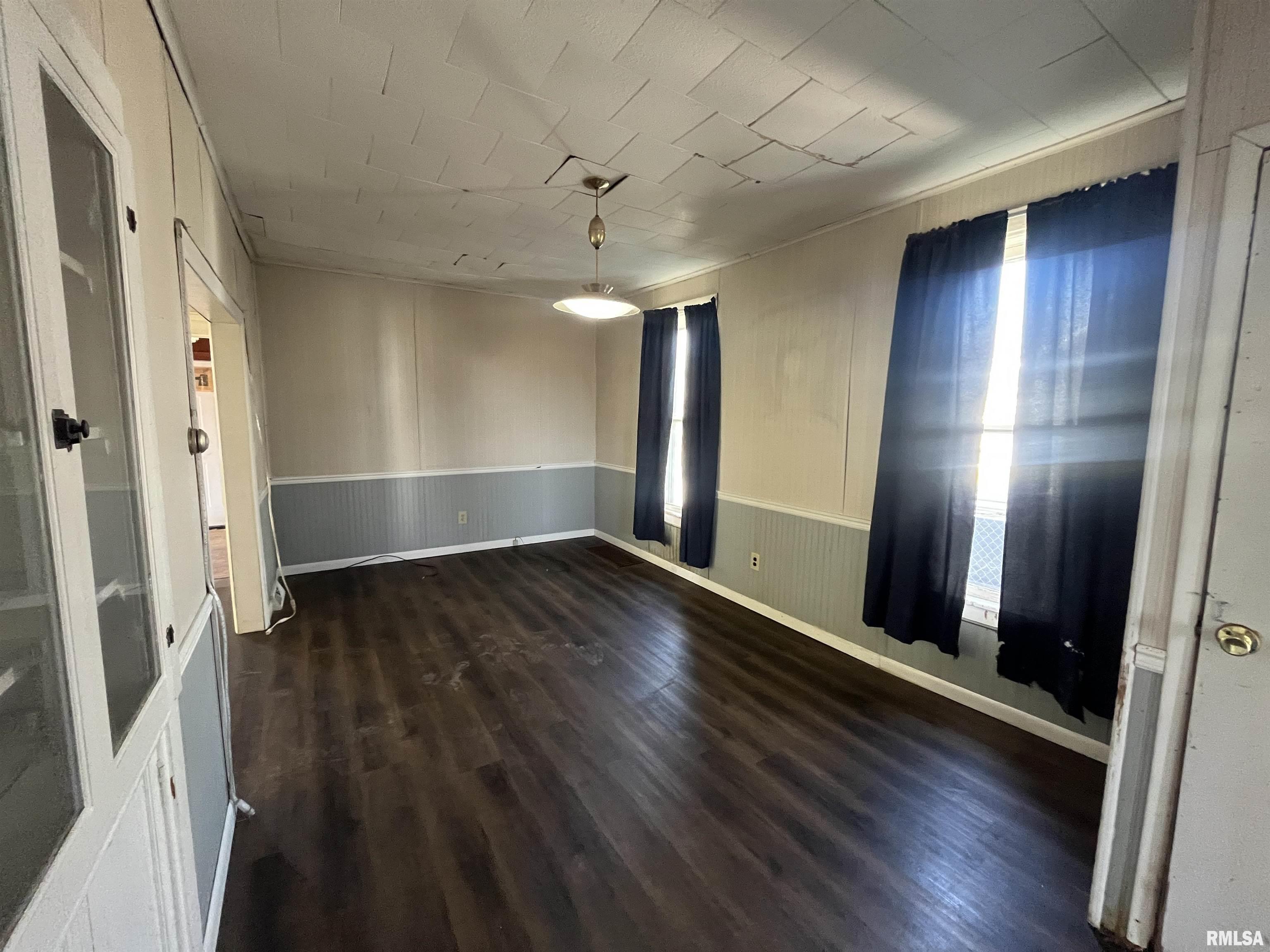 1695 Highway 67 Preemption, IL 61276 - Photo 15 of 39