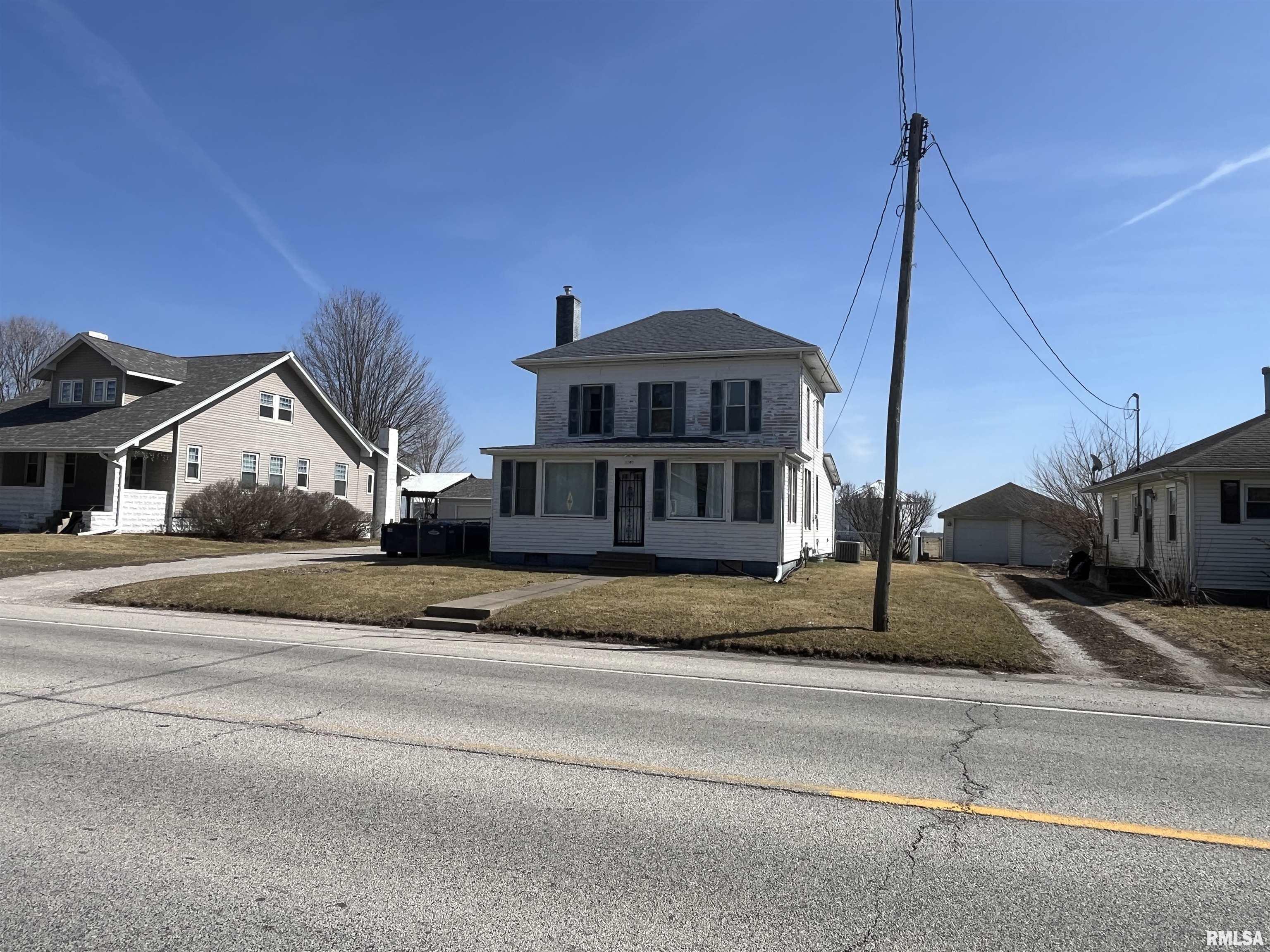 1695 Highway 67 Preemption, IL 61276 - Photo 3 of 39