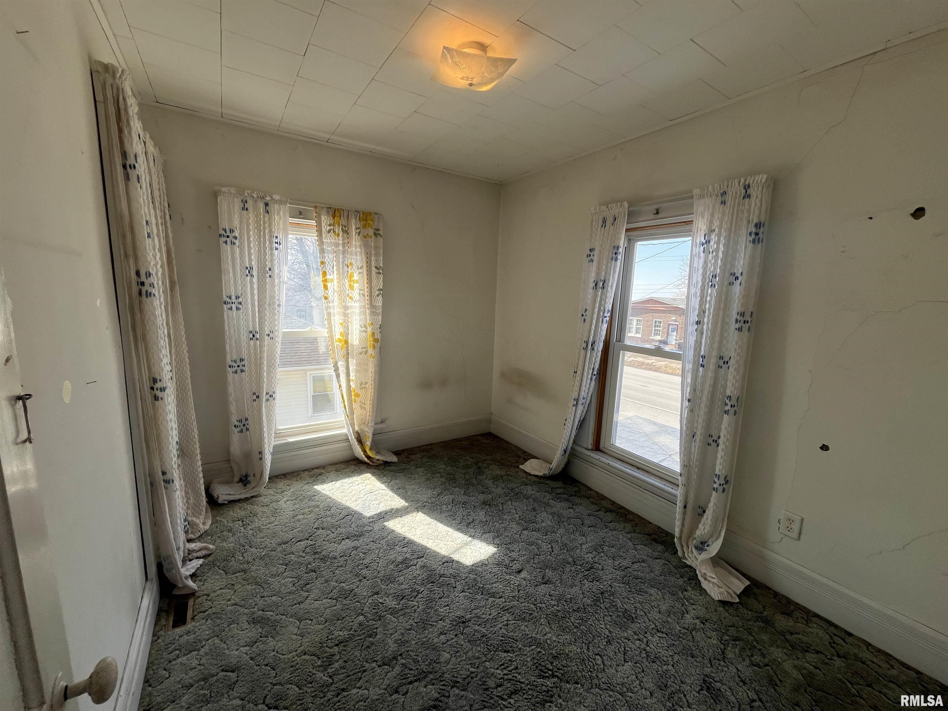 1695 Highway 67 Preemption, IL 61276 - Photo 32 of 39