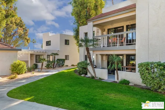 $284,900 | 1725 North VÃa Miraleste, Unit 2111, Palm Springs, CA 92262
