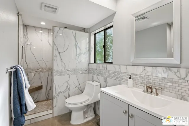 $284,900 | 1725 North VÃa Miraleste, Unit 2111, Palm Springs, CA 92262