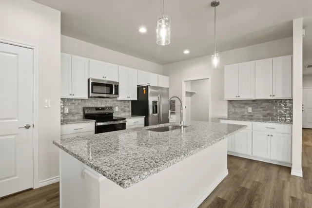 $1,599 | 506 Whirlaway Drive, Unit B, Jarrell, TX 76537