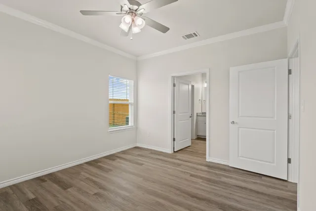 $1,599 | 506 Whirlaway Drive, Unit B, Jarrell, TX 76537