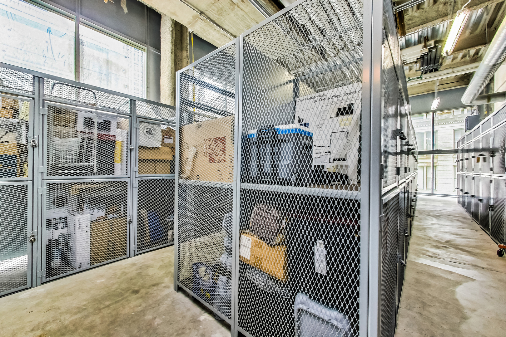 8 East Randolph Street, Unit 1602 Chicago, IL 60601 - Photo 34 of 35