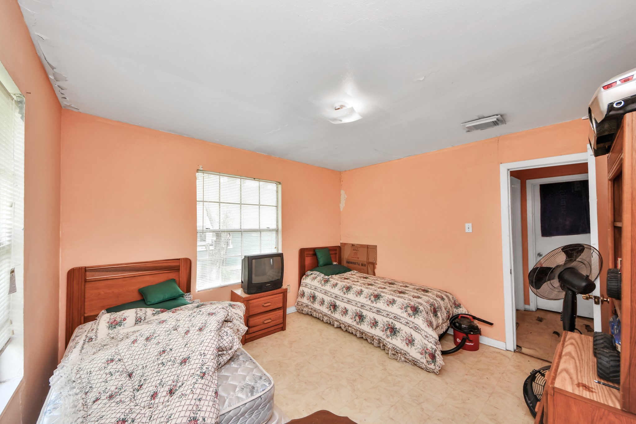 1909 Brooks Avenue Rosenberg, TX 77471 - Photo 34 of 45