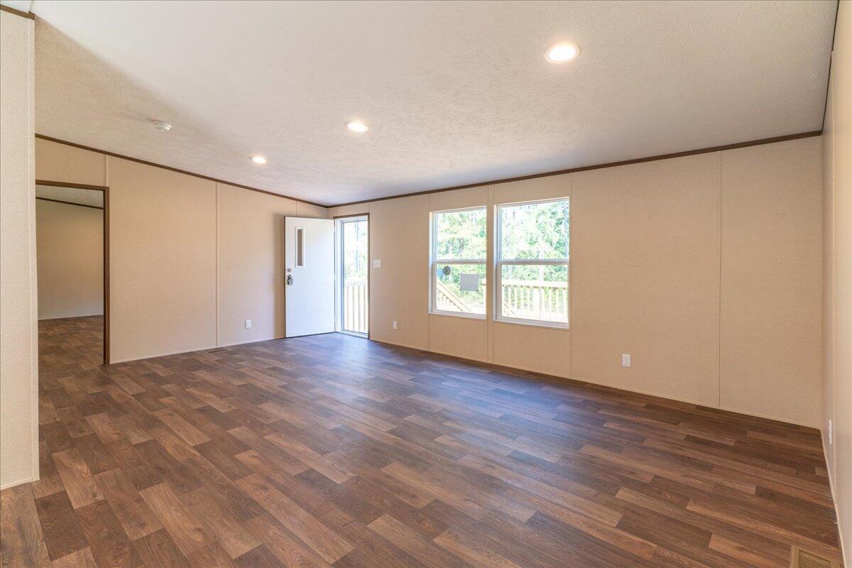 762 White Pond Road Williston, SC 29853 - Photo 8 of 31 8