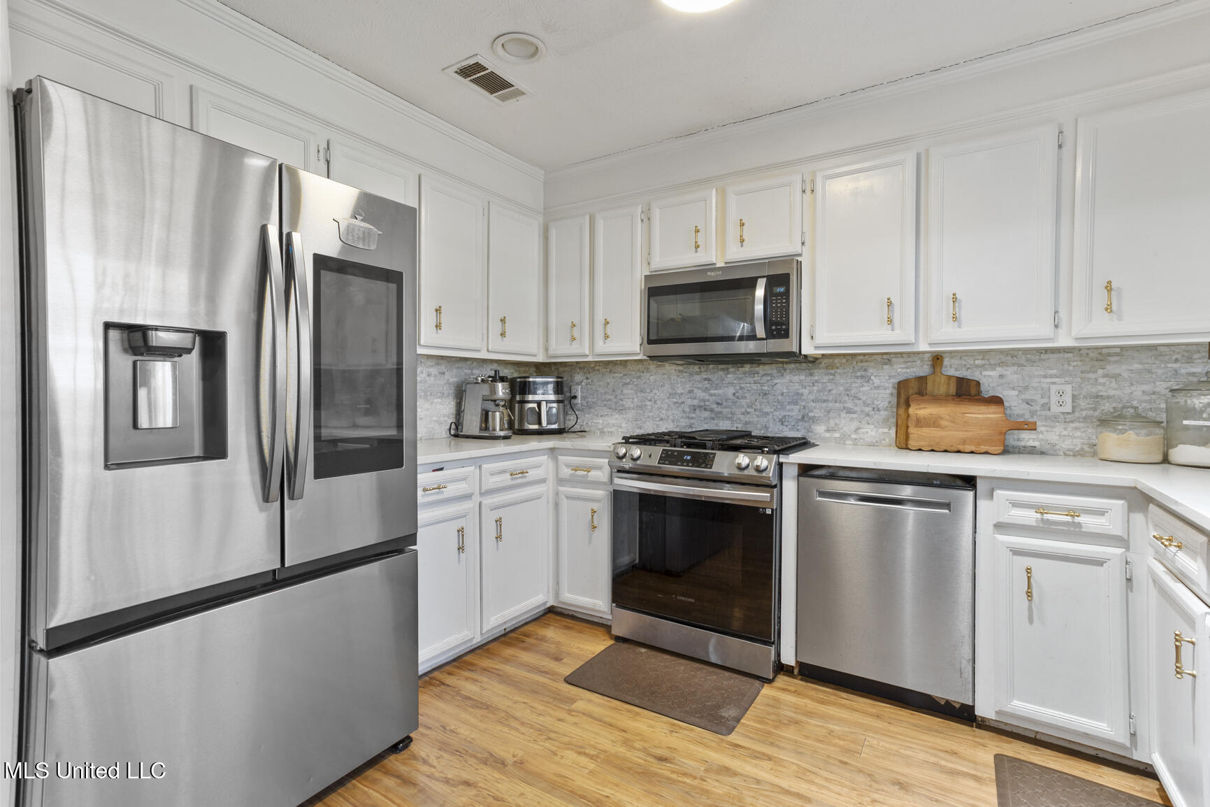 2103 Old Vicksburg Road Clinton, MS 39056 - Photo 9 of 16 2103 Old Vickburg Rd-7