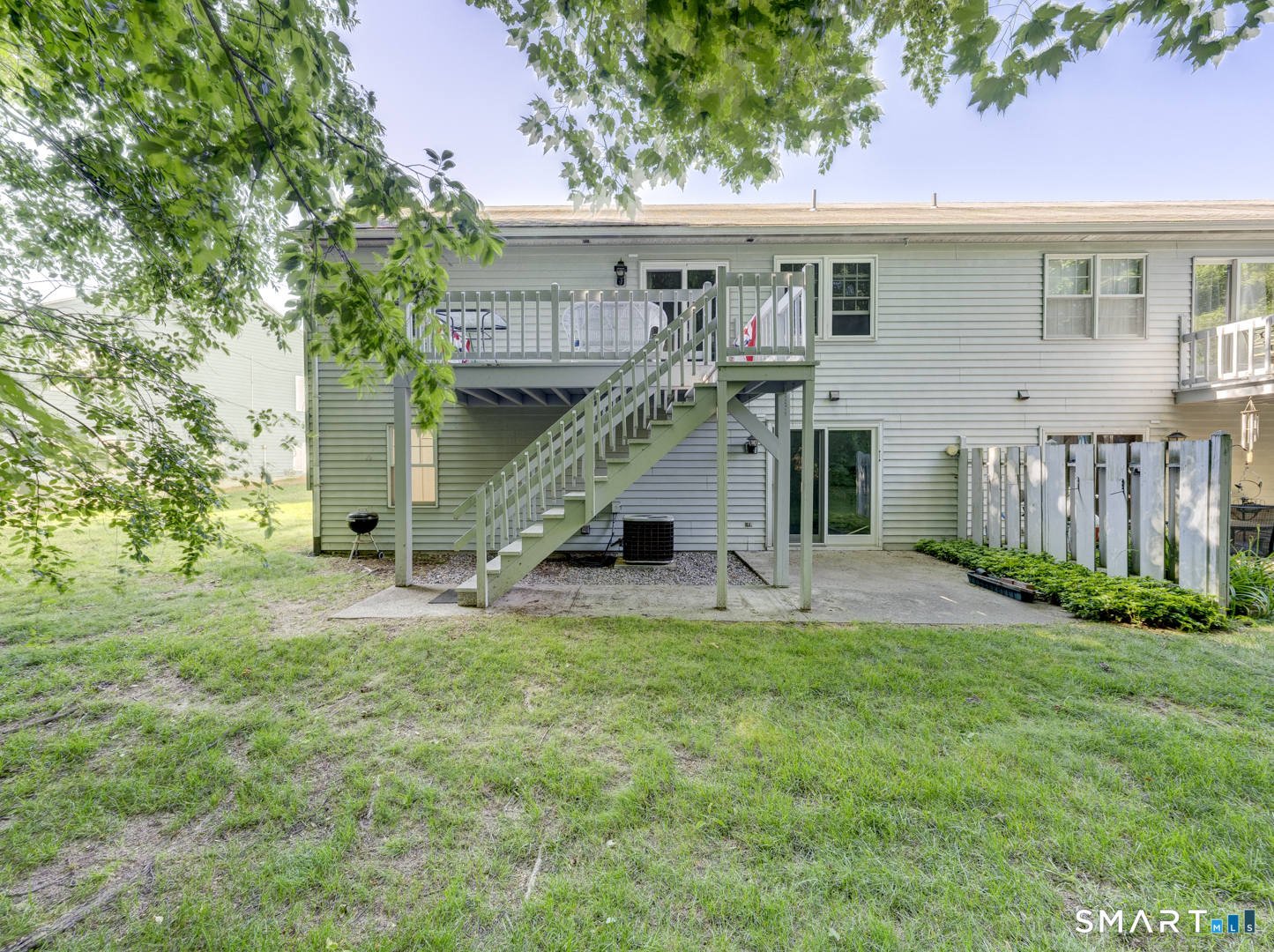 84 Founders Village, Unit 84 Clinton, CT 06413 - Photo 4 of 33