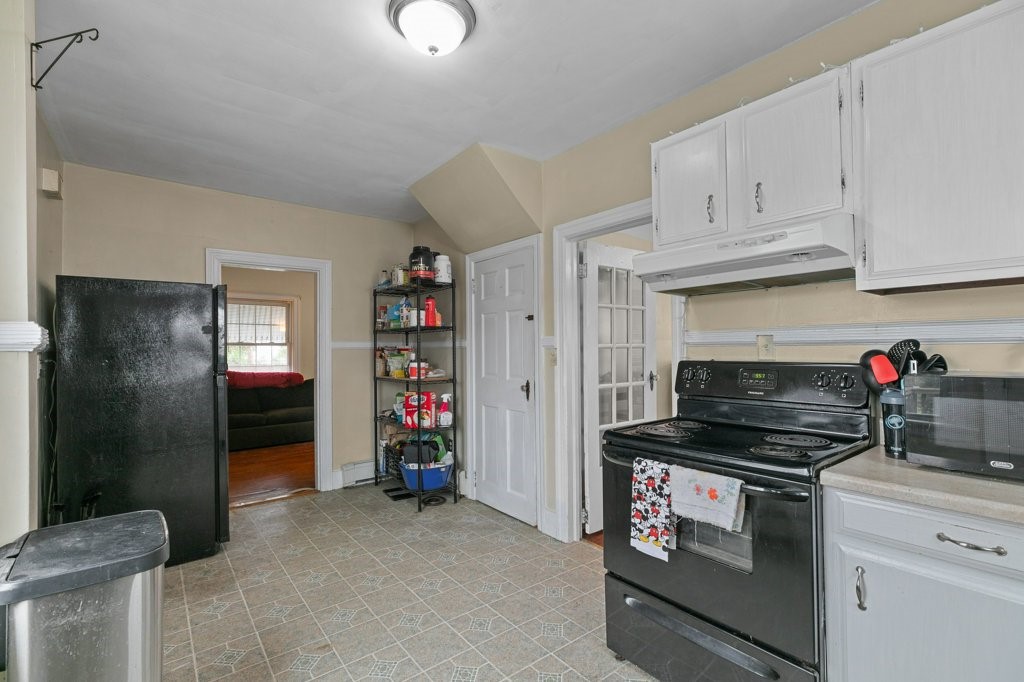 25 Merton Road Newport, RI 02840 - Photo 19 of 50