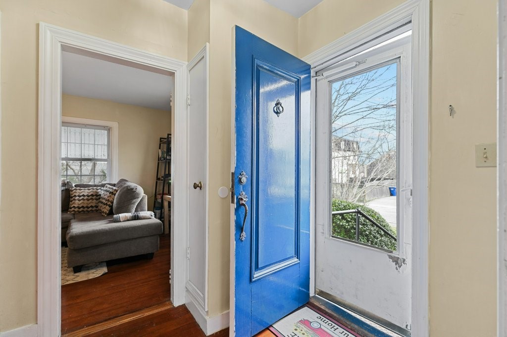 25 Merton Road Newport, RI 02840 - Photo 4 of 50