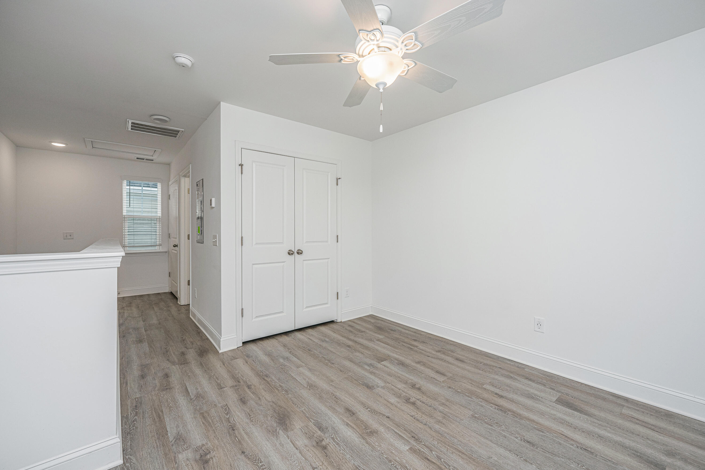 1533 Foster Creek Road Hanahan, SC 29410 - Photo 11 of 38 Dogwood
