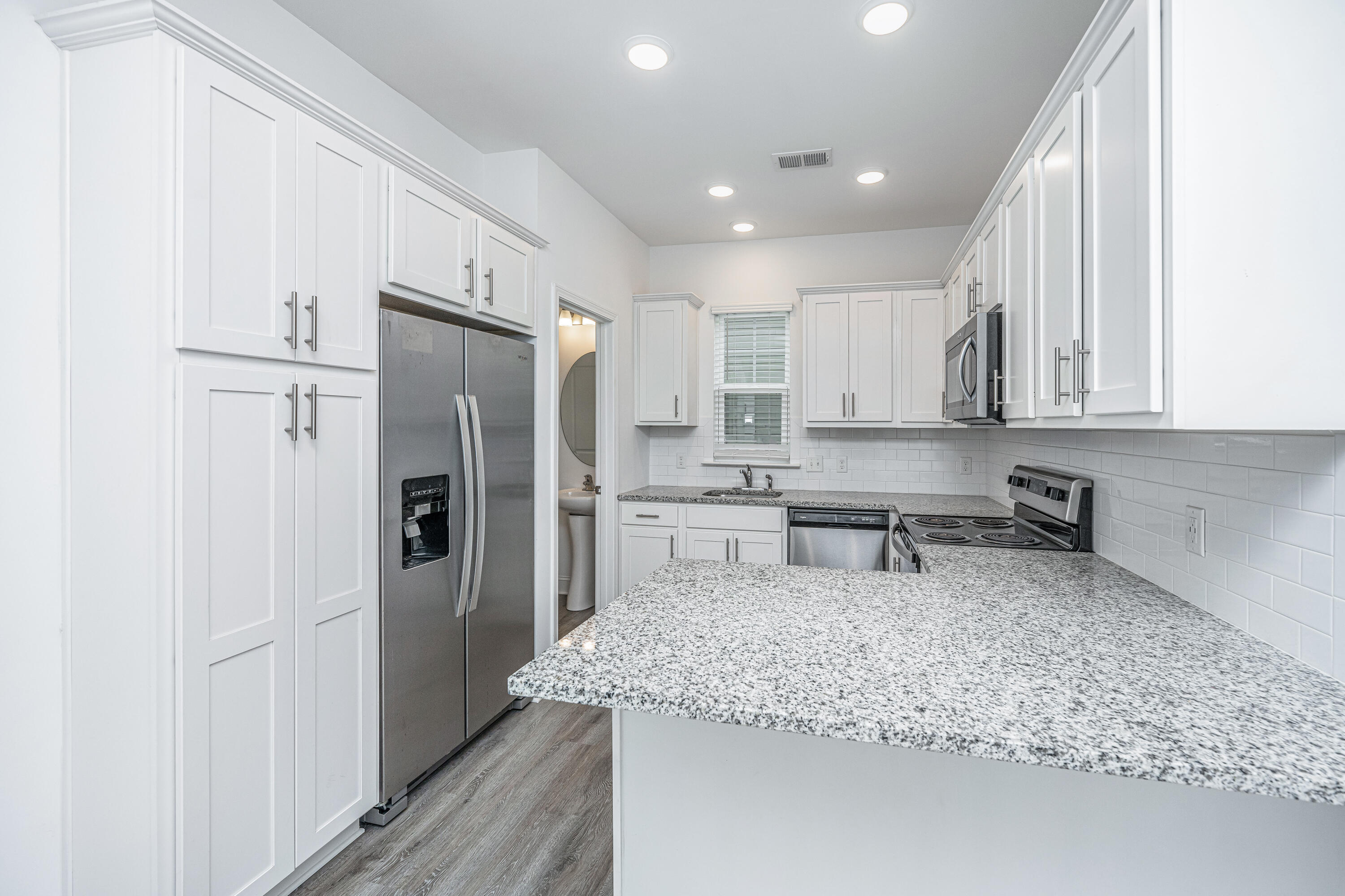 1533 Foster Creek Road Hanahan, SC 29410 - Photo 5 of 38 Dogwood