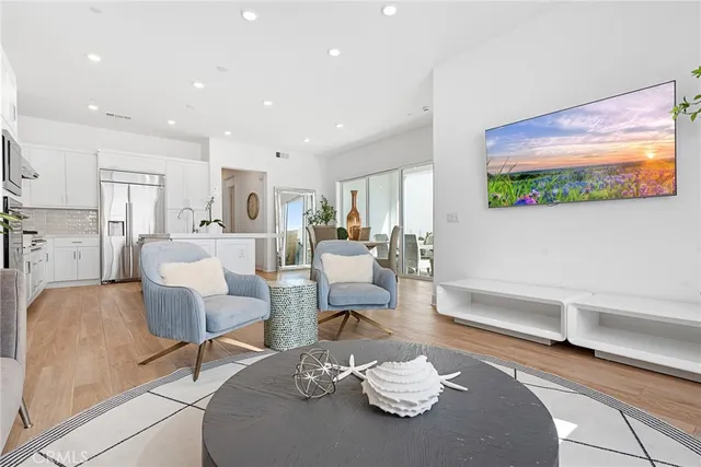 $5,900 | 408 Treble, Irvine, CA 92618