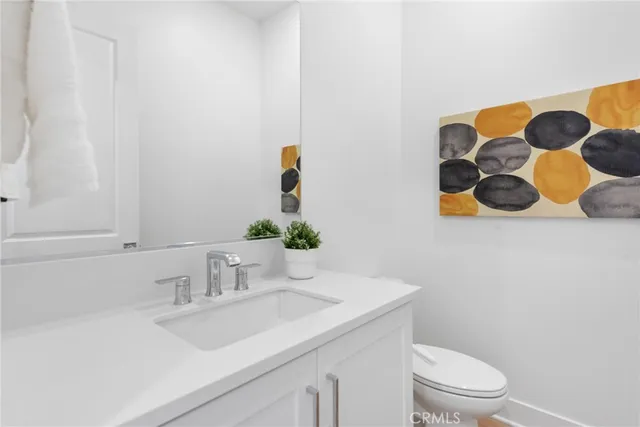 $5,900 | 408 Treble, Irvine, CA 92618