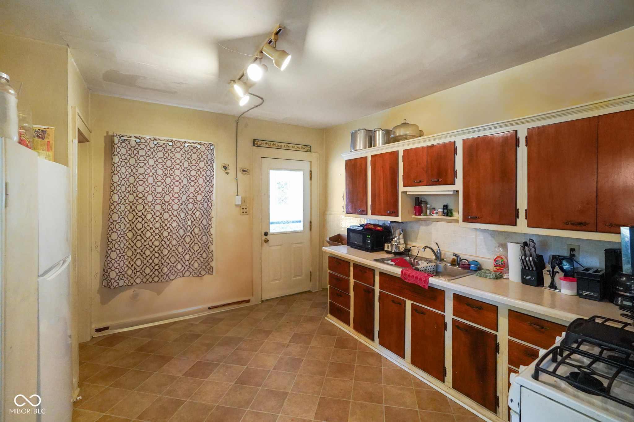 100 North 6th Avenue Beech Grove, IN 46107 - Photo 13 of 25