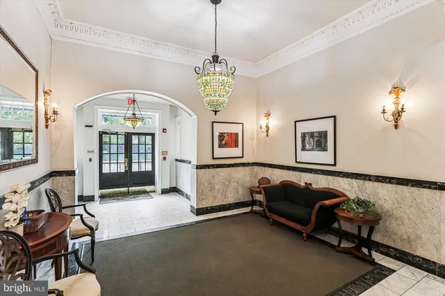 $375,000 | 2902 Porter Street Northwest, Unit 43, Washington, DC 20008