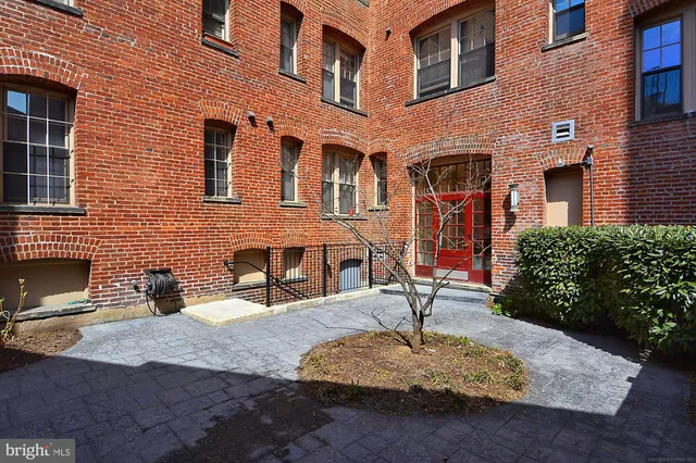 $375,000 | 2902 Porter Street Northwest, Unit 43, Washington, DC 20008