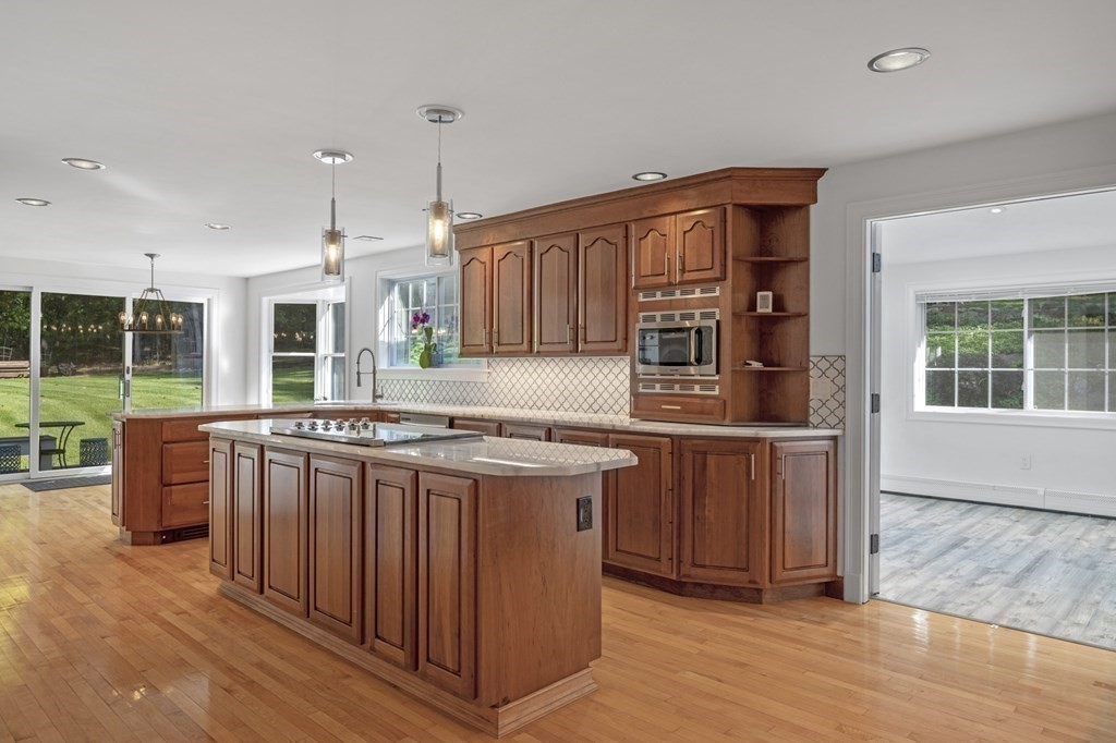 21 Porter Road Boxford, MA 01921 - Photo 10 of 42