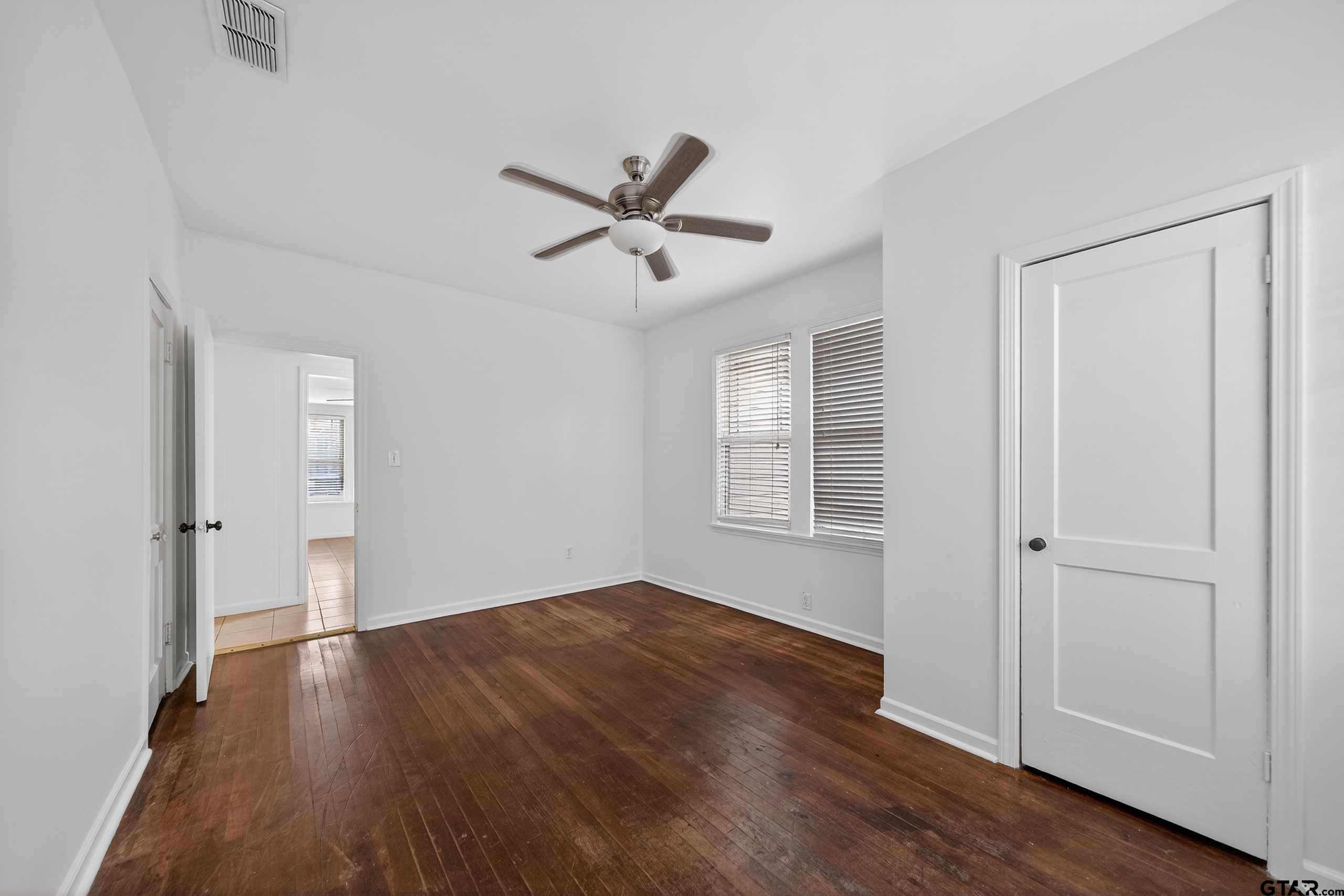 328 Mockingbird Lane Tyler, TX 75701 - Photo 18 of 43