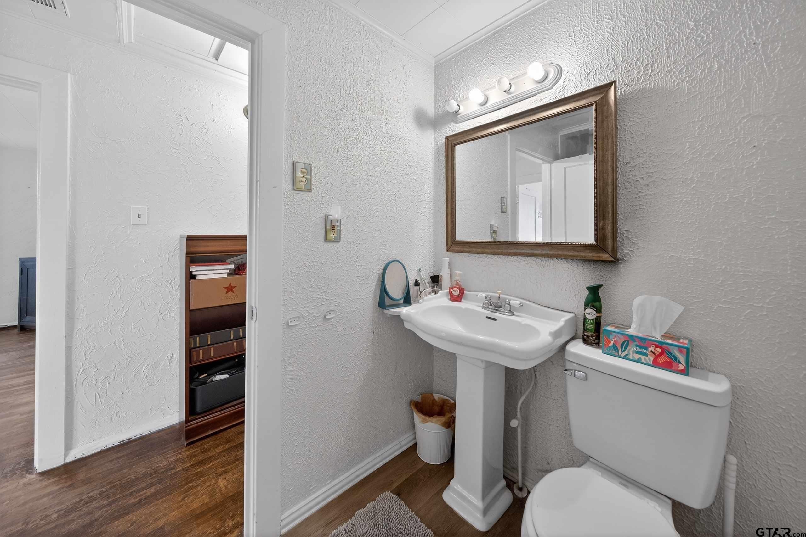 328 Mockingbird Lane Tyler, TX 75701 - Photo 37 of 43