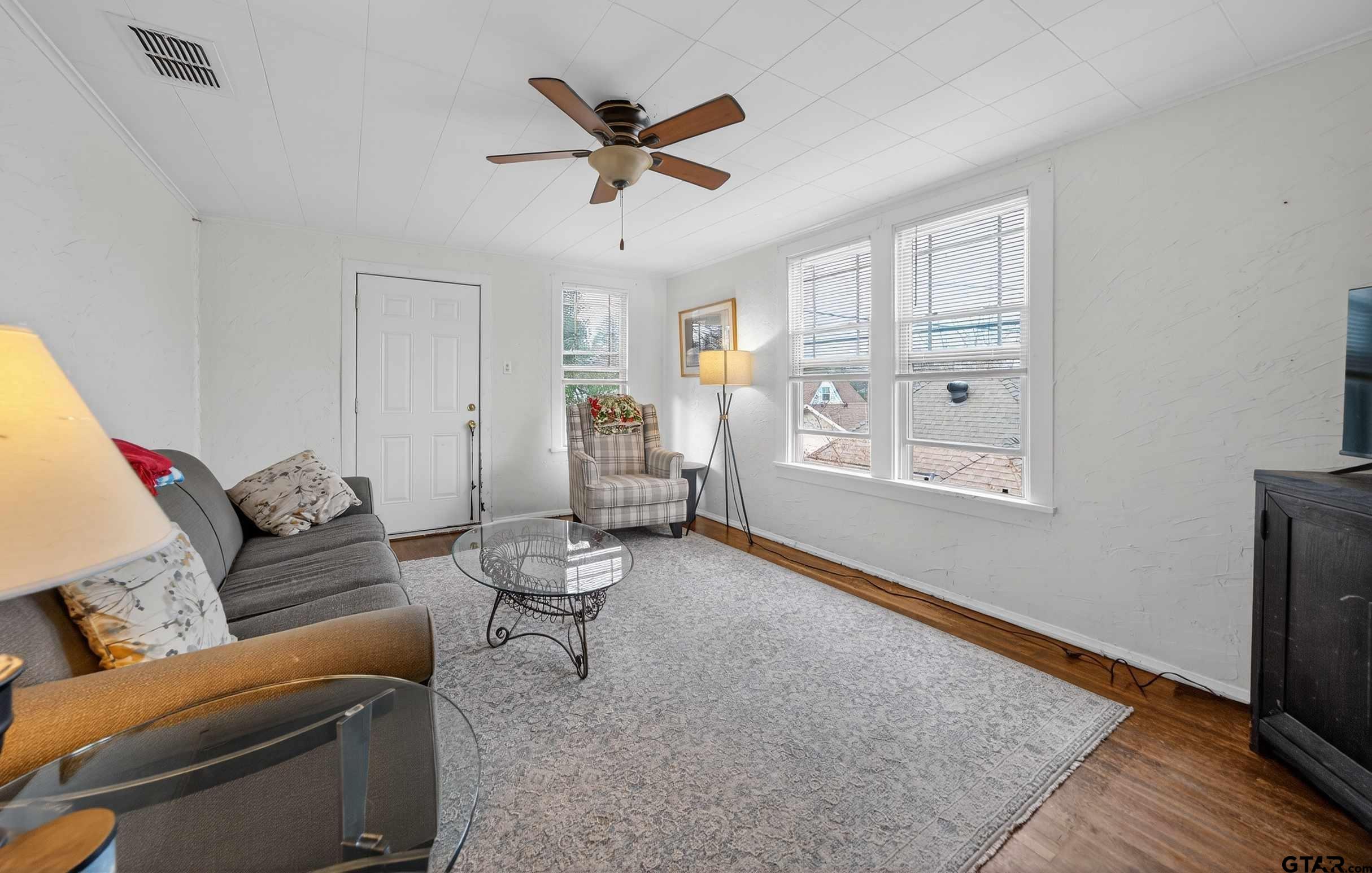 328 Mockingbird Lane Tyler, TX 75701 - Photo 38 of 43