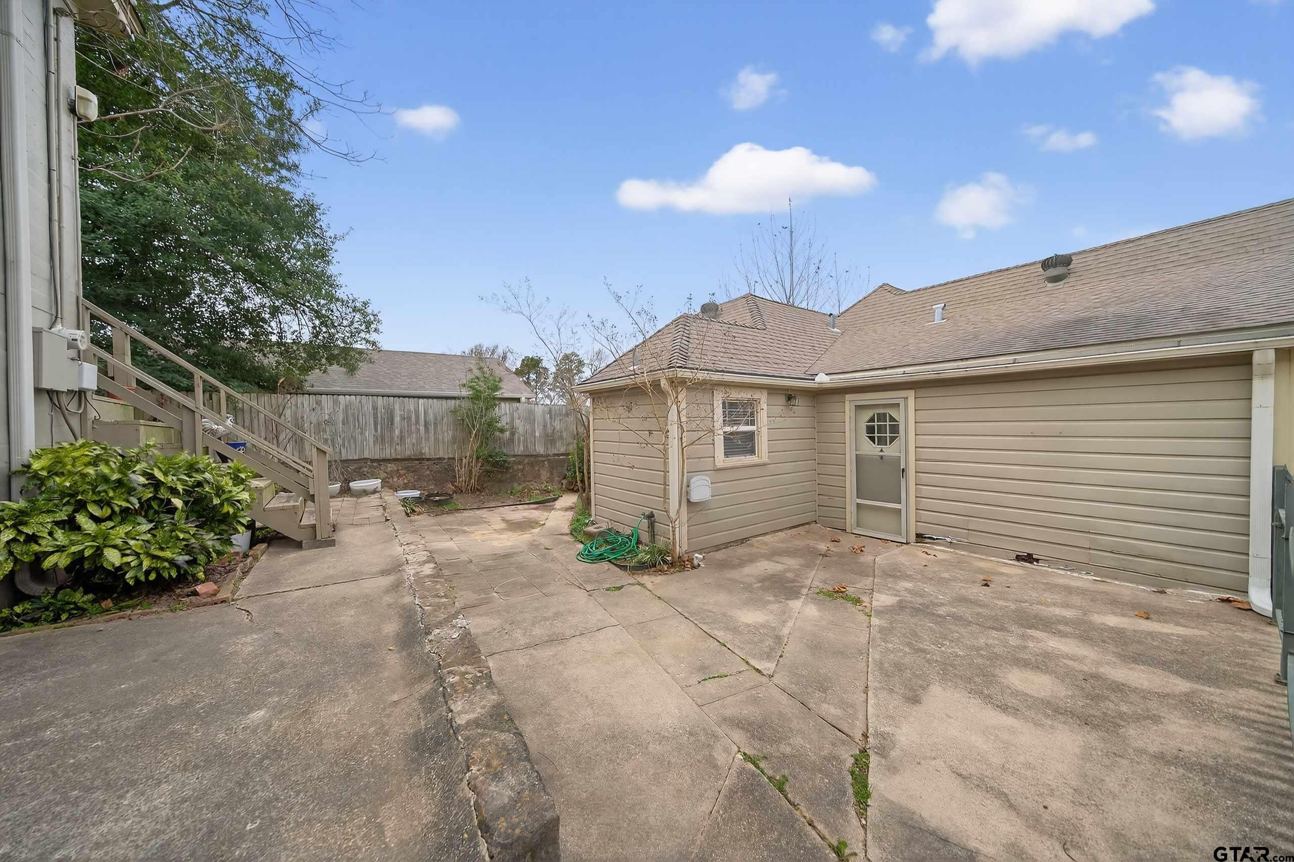 328 Mockingbird Lane Tyler, TX 75701 - Photo 39 of 43