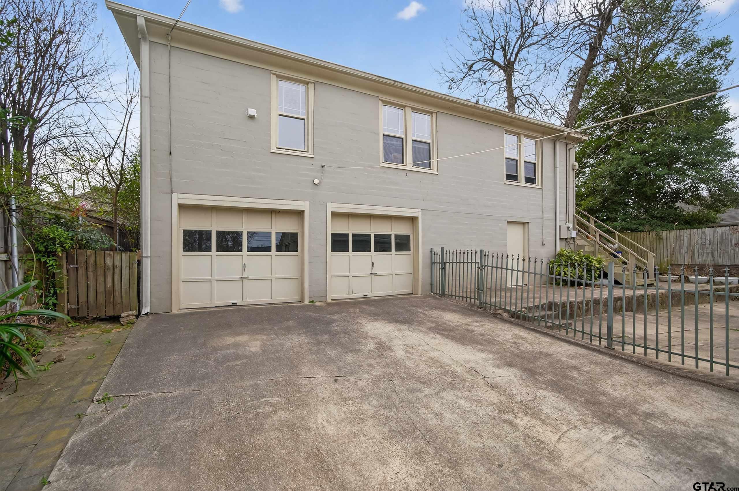 328 Mockingbird Lane Tyler, TX 75701 - Photo 6 of 43