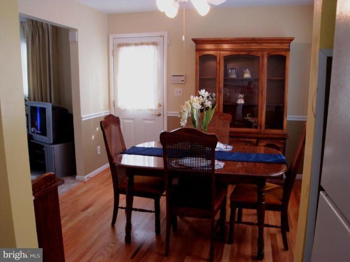 704 Kerwin Road Silver Spring, MD 20901 - Photo 7 of 18 Dining Room
