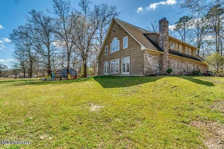 294 Planters Grove Ridgeland, MS 39157 - Photo 2 of 4 294 Planters Grove Back Pic-2024