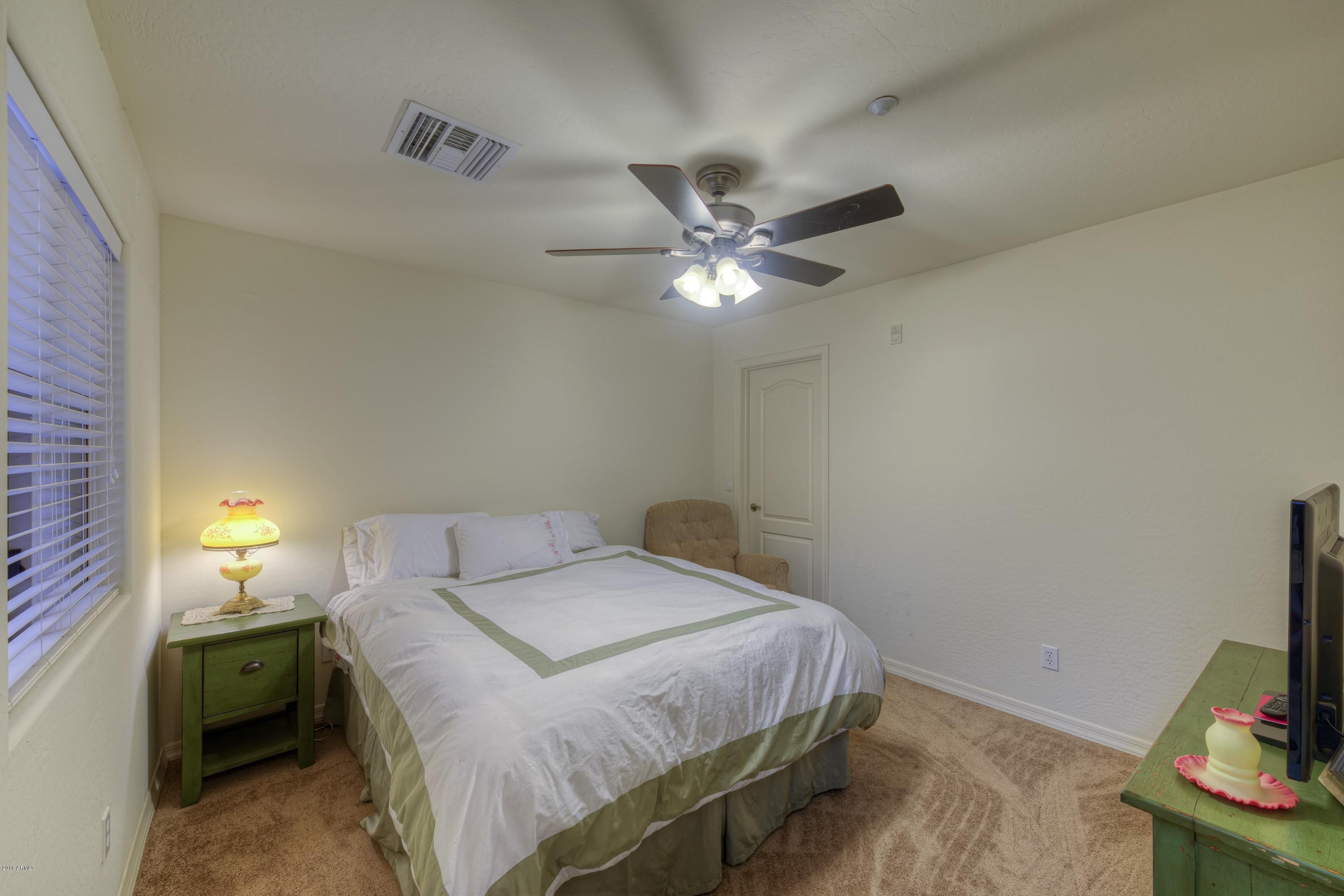 6940 East Cochise Road, Unit 1032 Paradise Valley, AZ 85253 - Photo 12 of 16 012_Second Bedroom