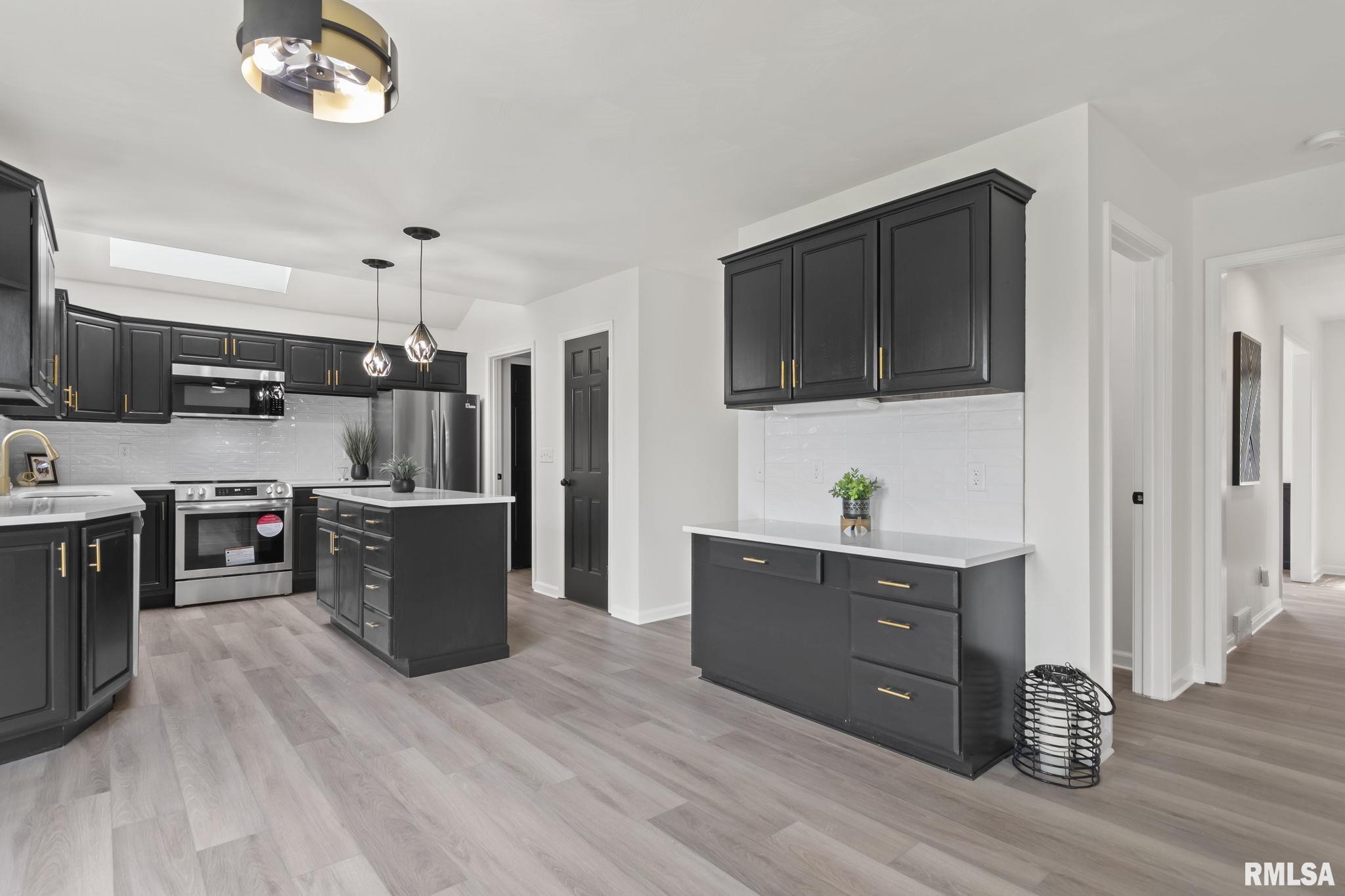 3301 Red Bud Lane Springfield, IL 62712 - Photo 23 of 53