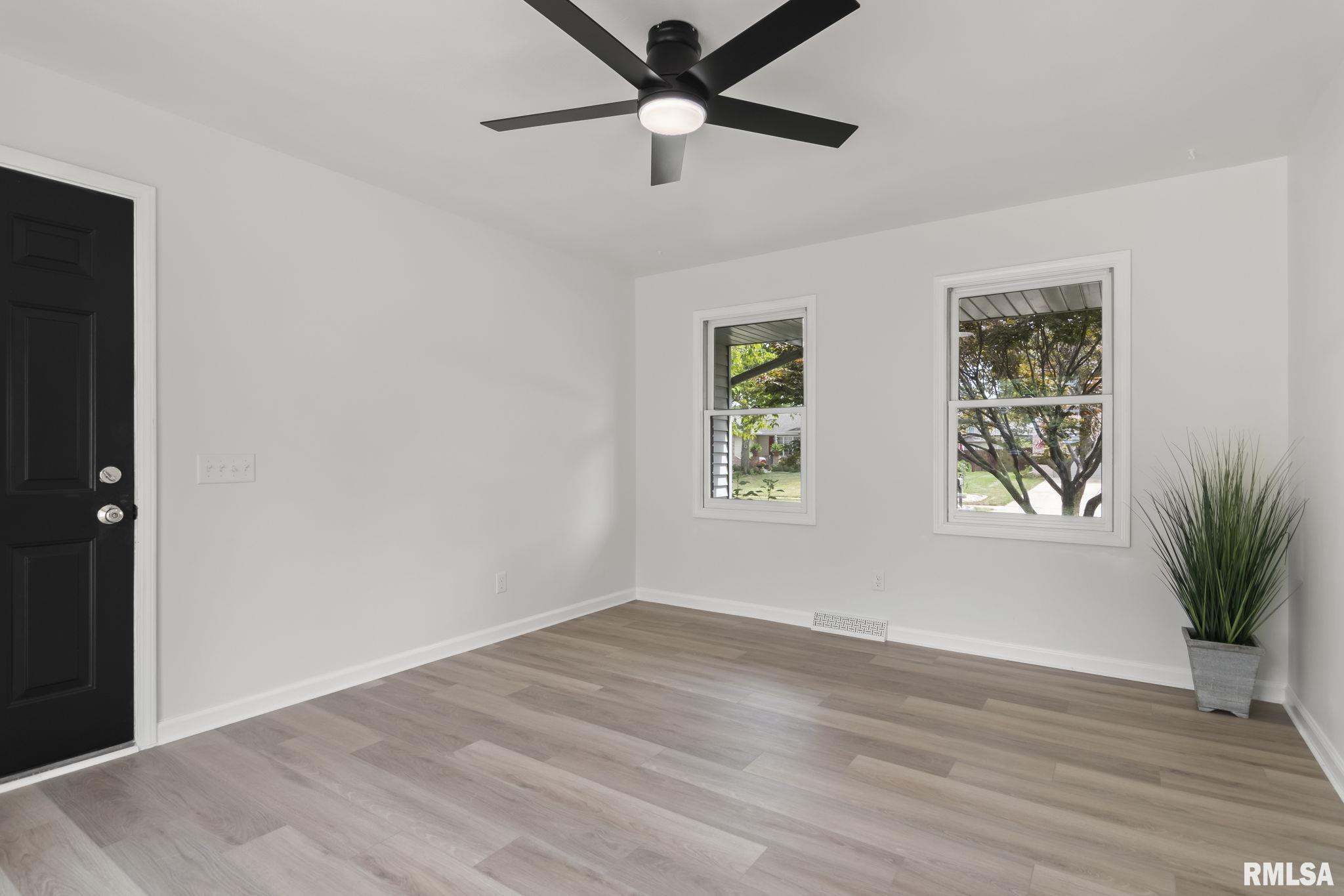 3301 Red Bud Lane Springfield, IL 62712 - Photo 27 of 53