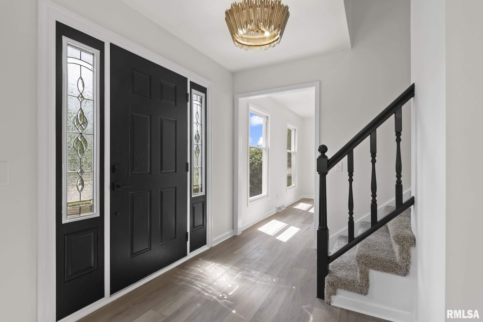 3301 Red Bud Lane Springfield, IL 62712 - Photo 5 of 53