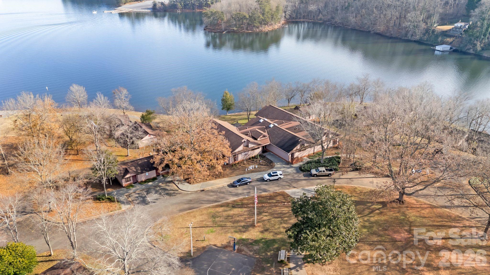 6692 Valwood Road Conover, NC 28613 - Photo 8 of 38 Gallery Image 8