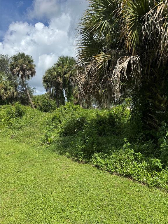 101 Tudor Road Southwest Palm Bay, FL 32908 - Photo 2 of 3