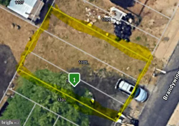 a close up of a street sign