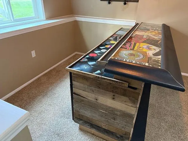 $375,000 | 1300 Pondview Lane, Oxford, MI 48371