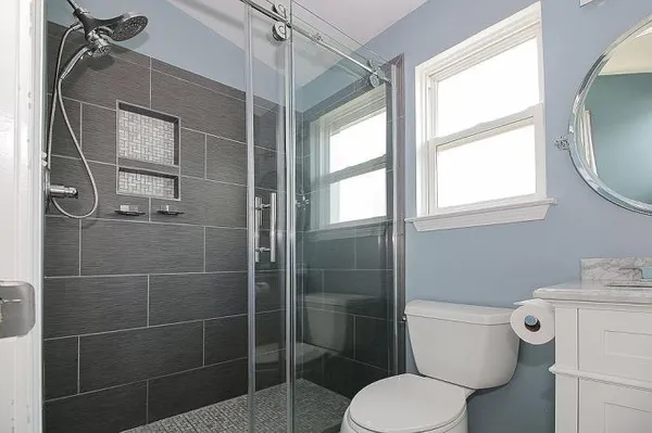 $375,000 | 1300 Pondview Lane, Oxford, MI 48371