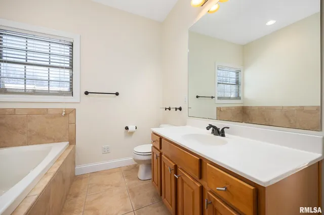 $399,000 | 3508 West Trail Wood Court, Dunlap, IL 61525