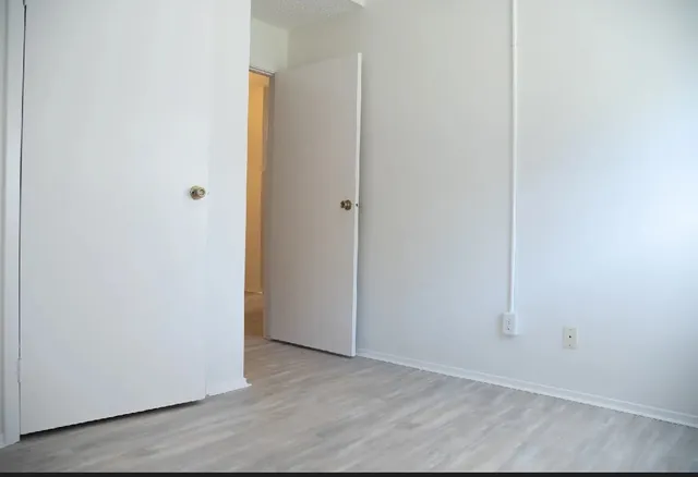 $1,600 | 7031 North Holiday Drive, Galveston, TX 77550