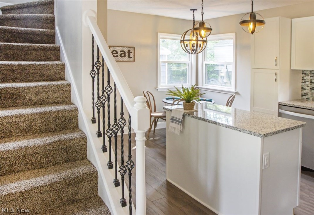 316 Pembroke Road Akron, OH 44333 - Photo 11 of 15 Gallery Image 11