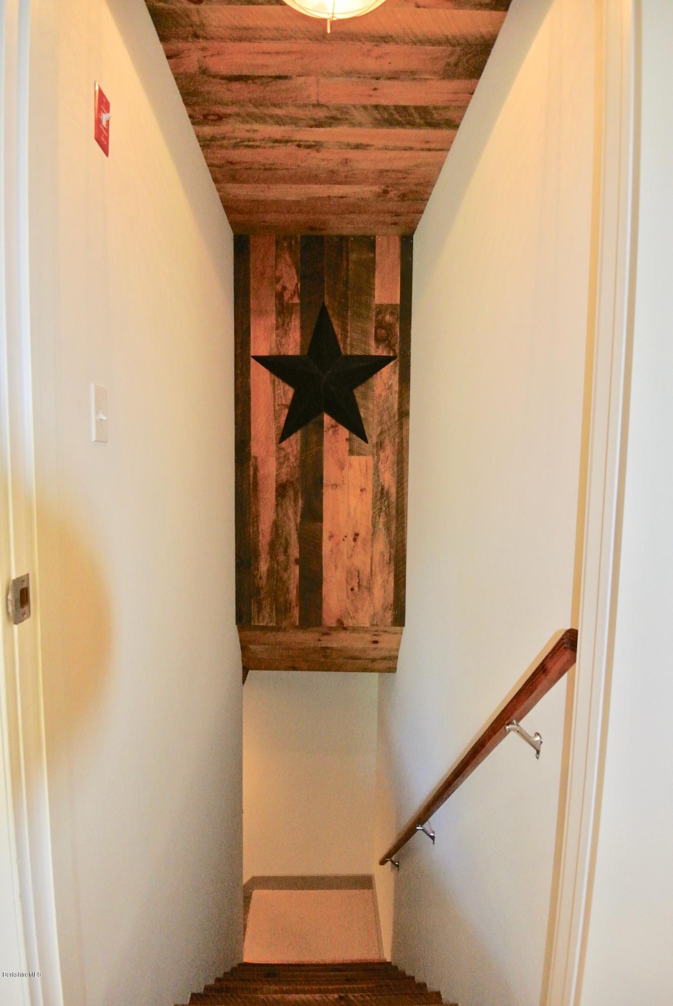 3136 State Road Richmond, MA 01254 - Photo 27 of 29 a view of entryway