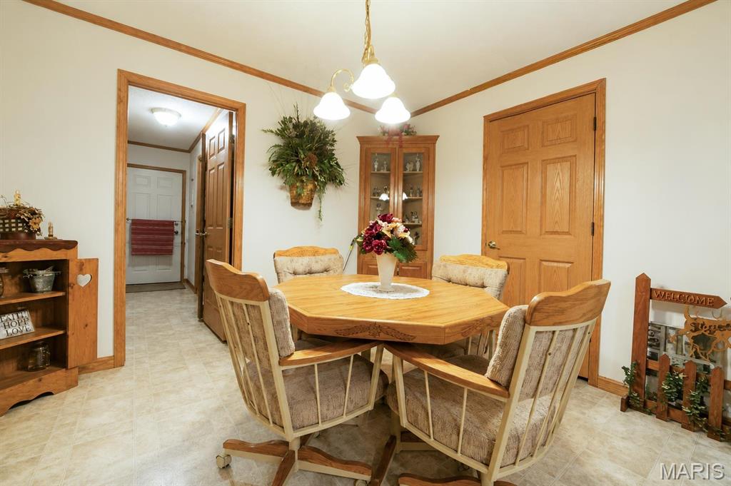 1711 Methodist Street Carlyle, IL 62231 - Photo 20 of 43