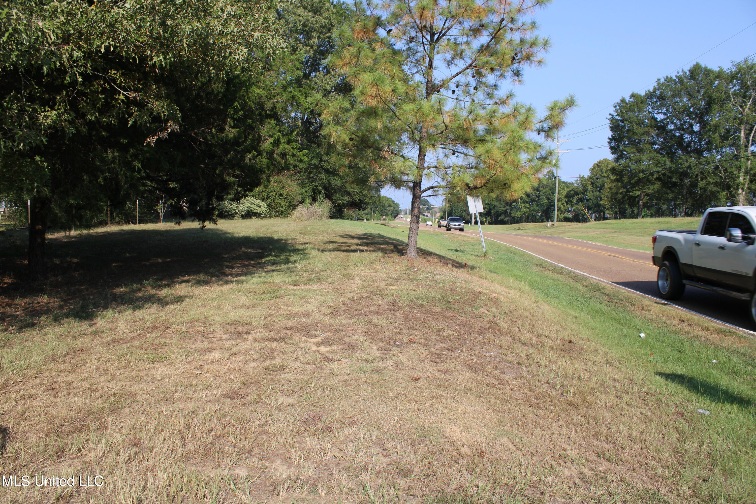 294 Yandell Road Canton, MS 39046 - Photo 6 of 13 IMG_4955