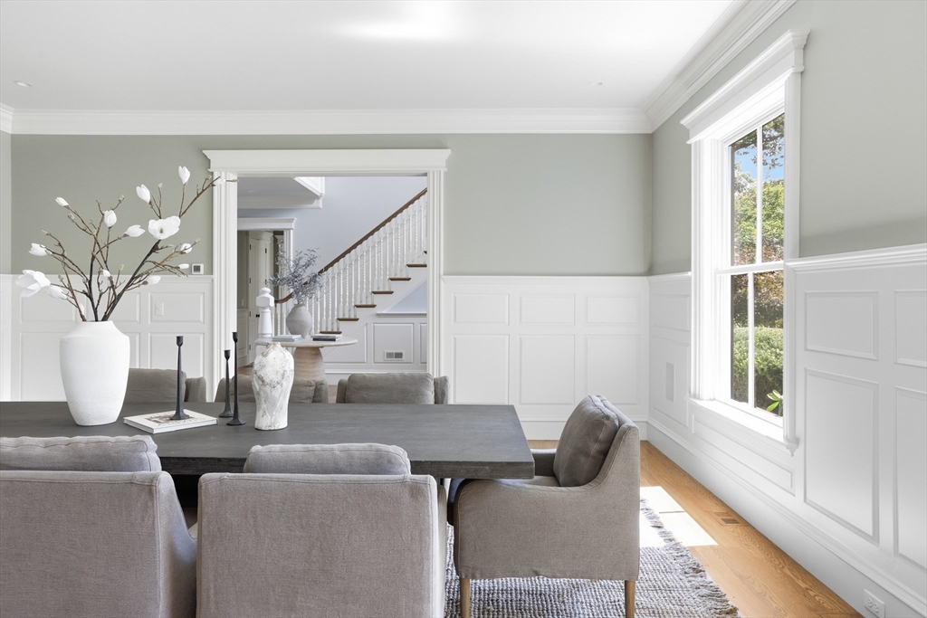 23 Burroughs Road Lexington, MA 02420 - Photo 5 of 33 Gallery Image 5