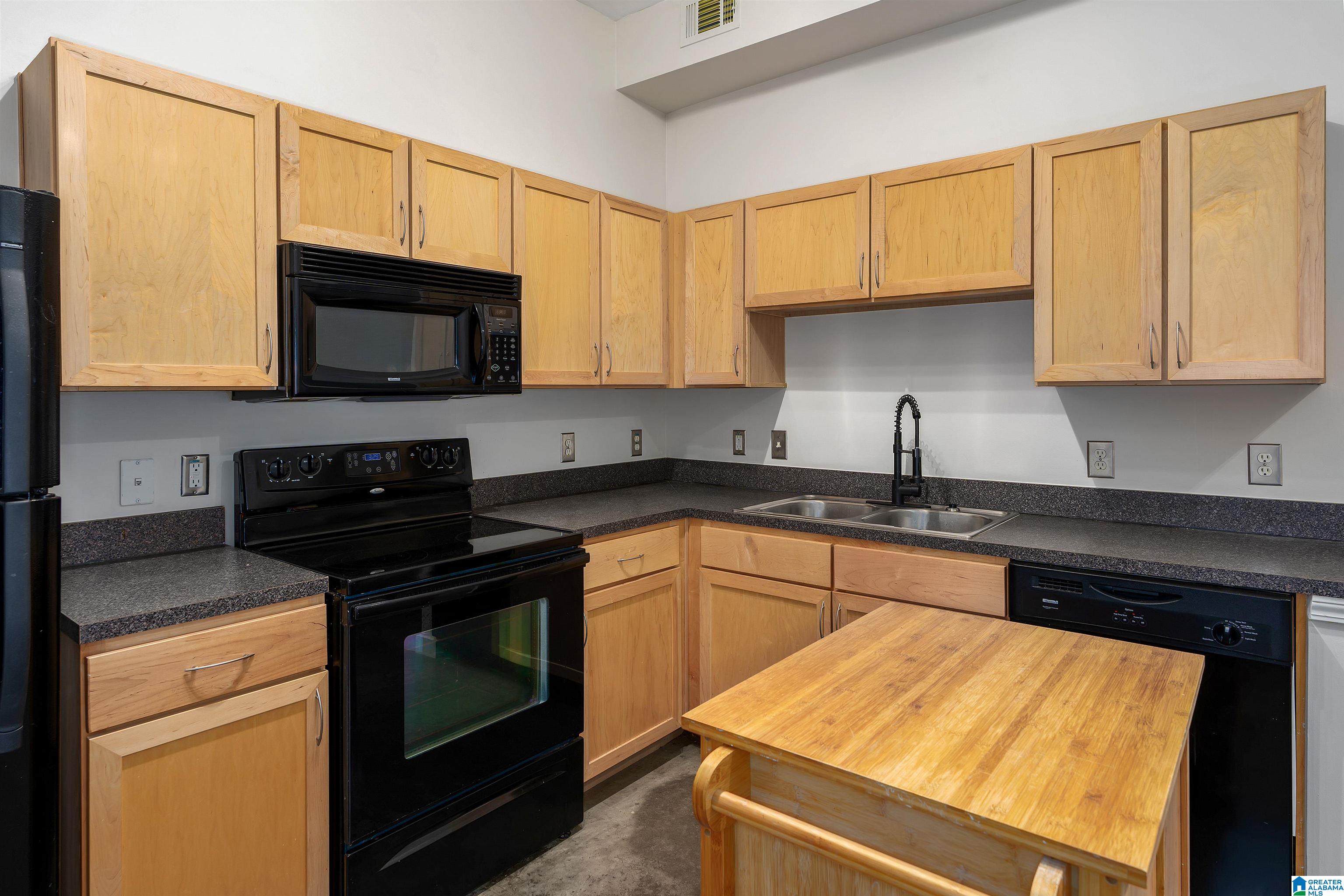 401 20th Street South, Unit 107 Birmingham, AL 35233 - Photo 7 of 36