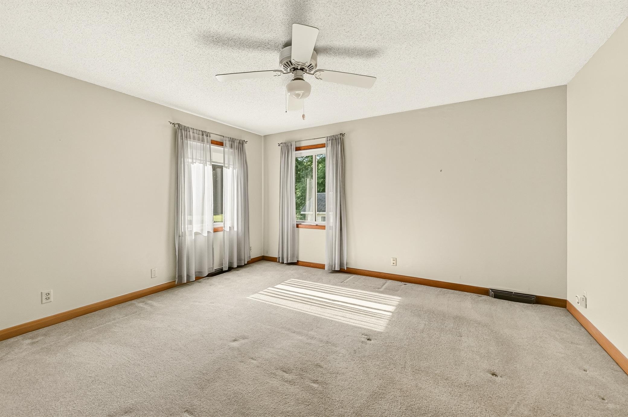 1230 4th Street Northwest Rochester, MN 55901 - Photo 19 of 36