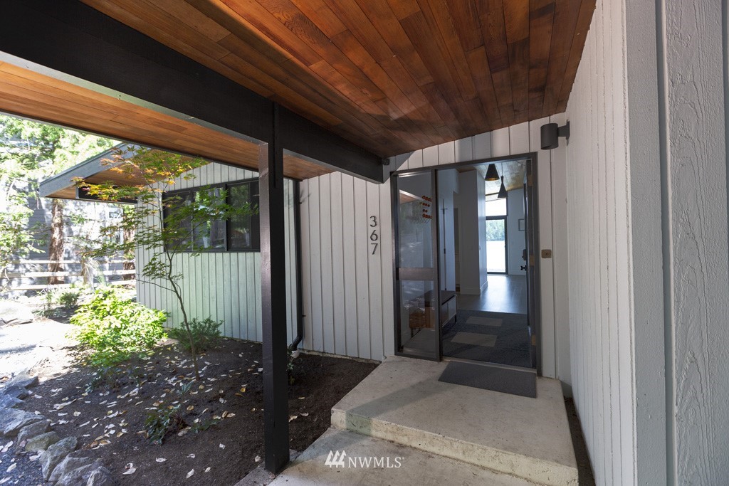367 White Point Road Friday Harbor, WA 98250 - Photo 2 of 20 Gallery Image 2