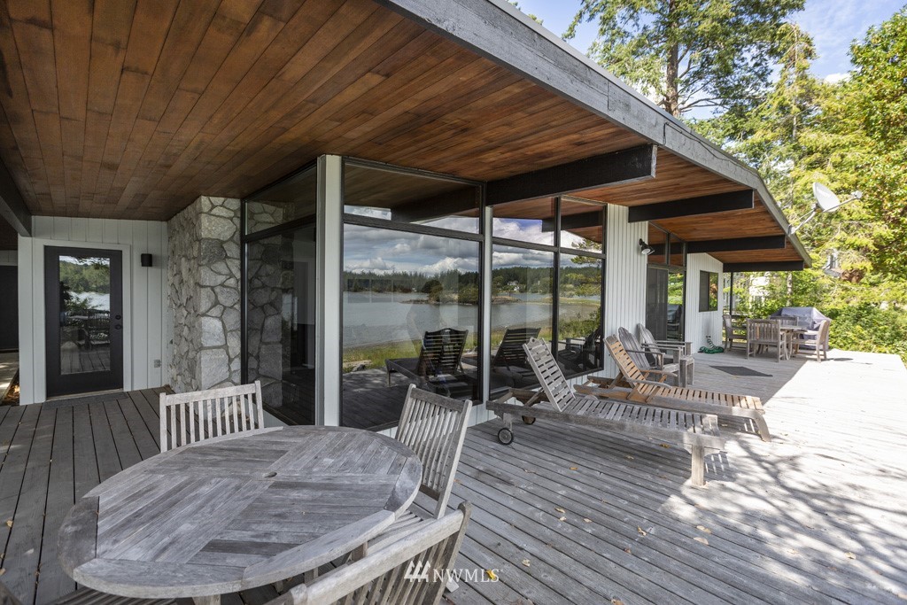 367 White Point Road Friday Harbor, WA 98250 - Photo 3 of 20 Gallery Image 3